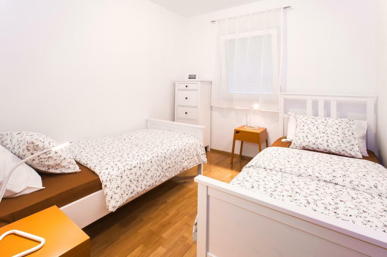 Apartment Lyra *